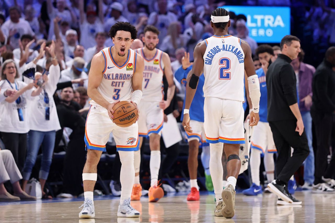 بسکتبال NBA | تاندر دوباره در یکقدمی فینال