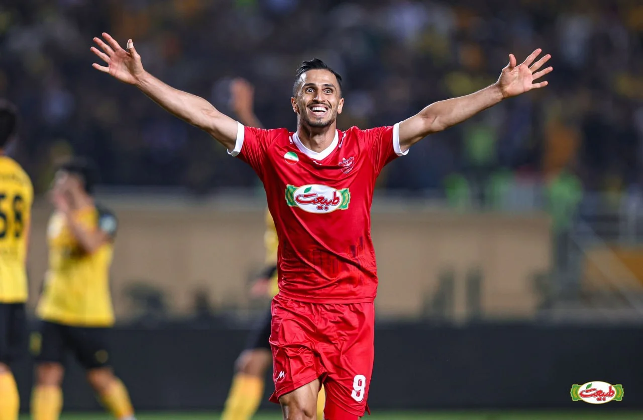 دوراهی ستاره پرسپولیس: تمدید یا یک مقصد وسوسهکننده