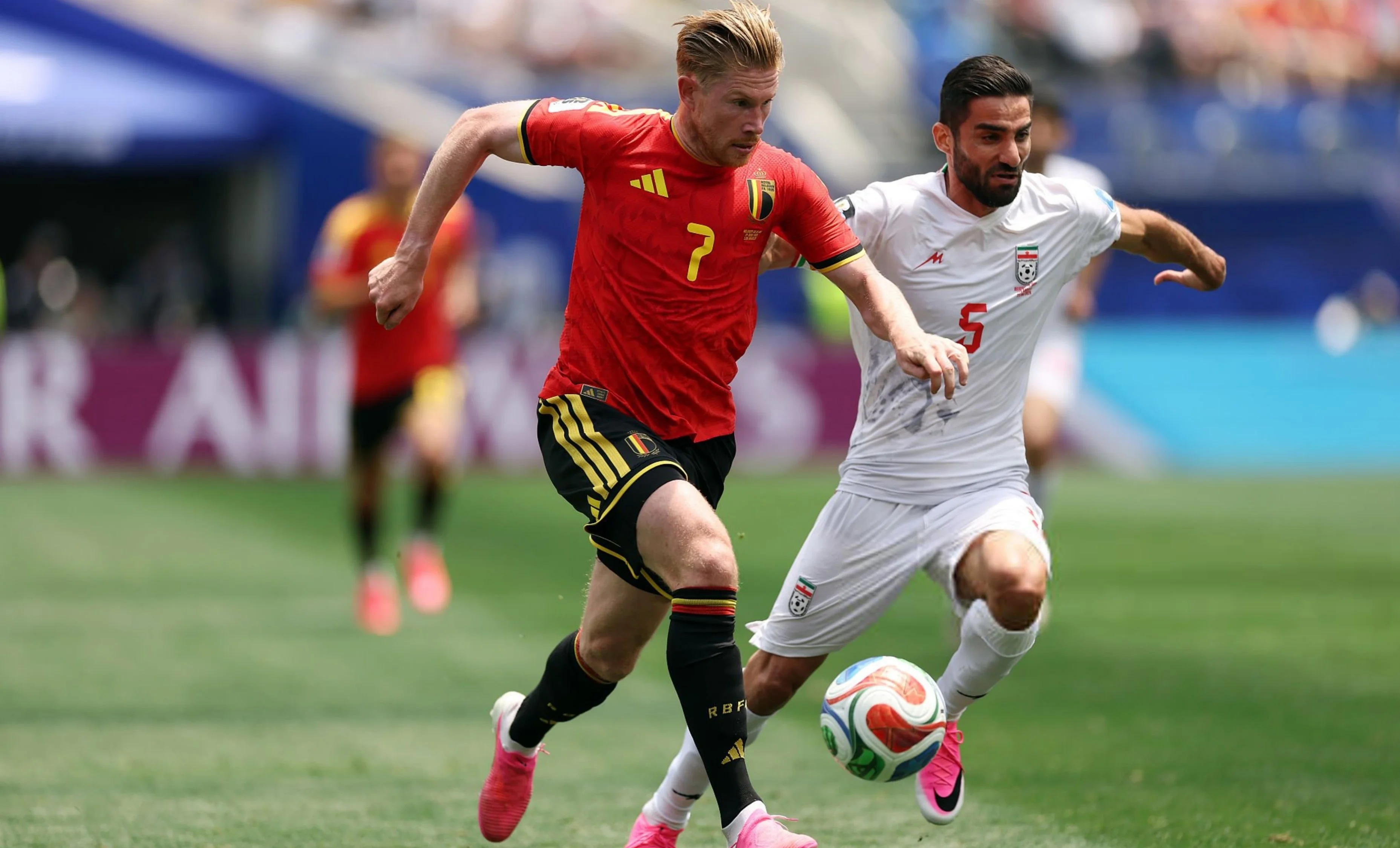 مدافع ملیپوش پرسپولیس در آستانه جدایی به مقصد اروپا