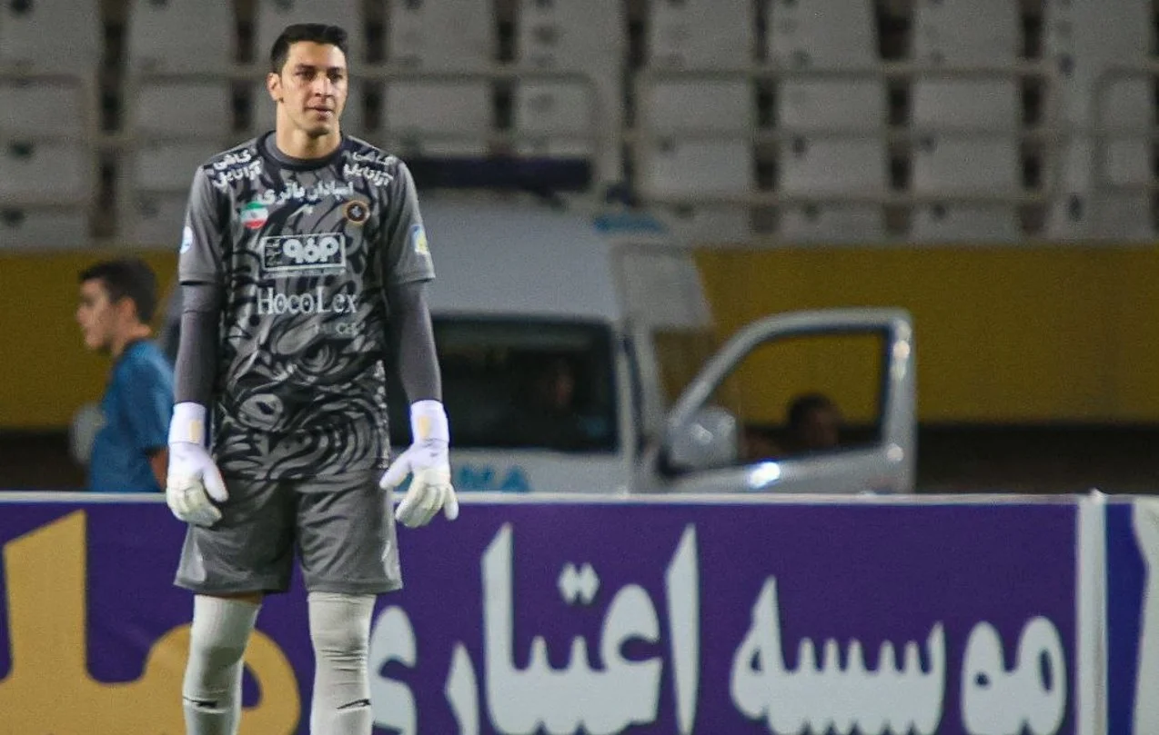 رقابت پرسپولیس و گل گهر برای یک گلر؛ جایگاه نیازمند متزلزل میشود؟