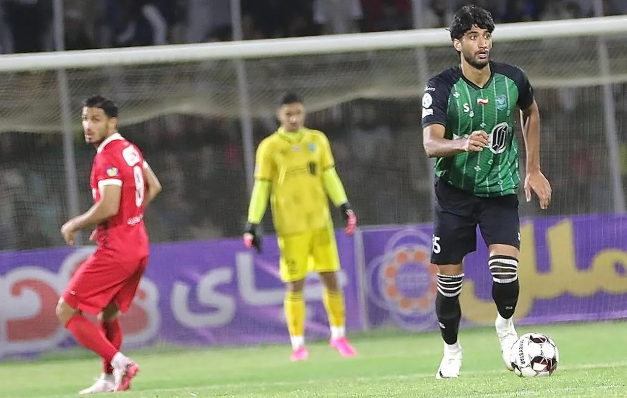 پرسپولیس درپی مدافع تیم امید ایران؛ واکنش مدیرعامل خیبر