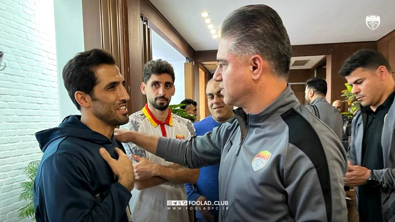 ستاره سابق پرسپولیس در آستانه بازگشت به فولاد