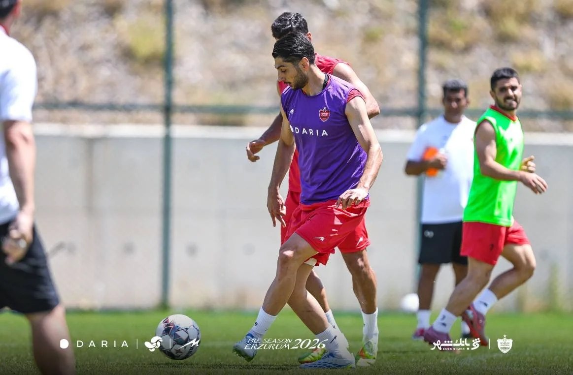 آخرین خرید پرسپولیس به تمرینات گروهی رسید؛ محبی، سرخها را امیدوار کرد
