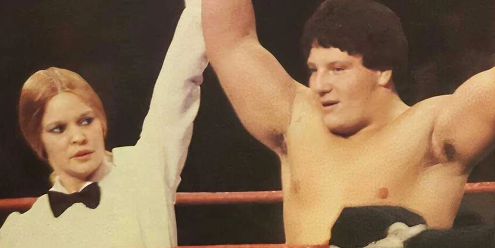 آشنایی با ریتا چترتون، نخستین داور خانم WWE؛ از ادامه راه برادر تا اتهام به مک ماهون و حذف نافرجام از تاریخ کشتی