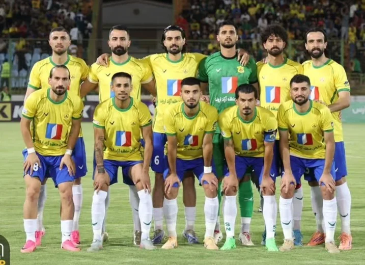 محمد نوری: بازیکن ملوان باید اخراج میشد؛ چرا VAR نبود؟