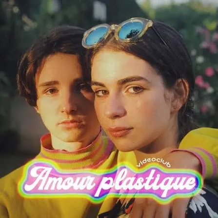 دانلود آهنگ روسی Amour plastique از Adèle Castillon