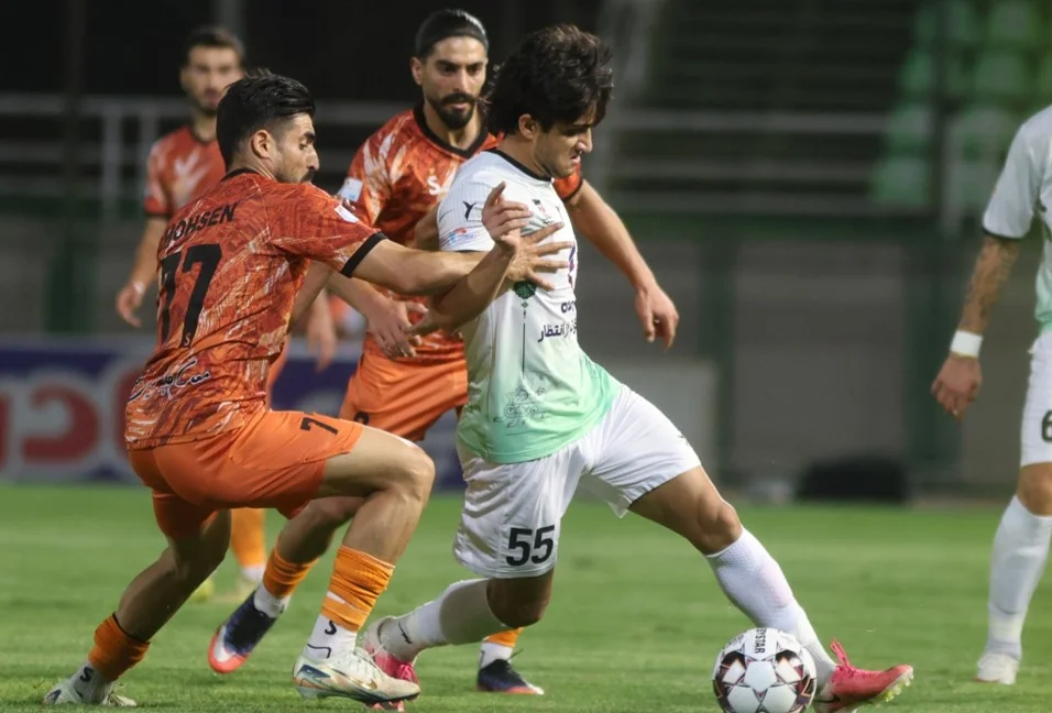 ذوبآهن 1-1 مس شهربابک؛ گاندوها در شب تیره، چراغی به نام کریمی داشتند