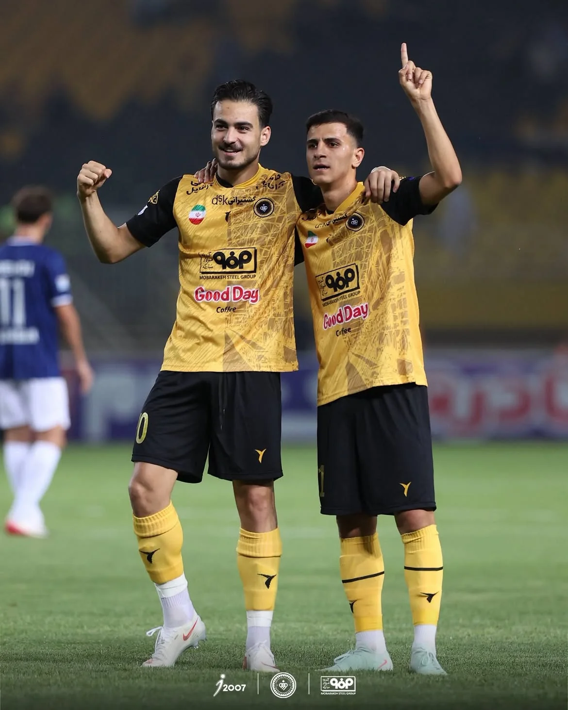 سپاهان 2-0 گل گهر؛ غرش کسری طاهری در شب طلایی دیار زاینده رود