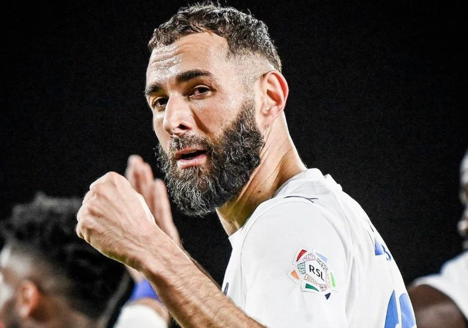 کریم بنزما قراردادش با الهلال عربستان را فسخ میکند