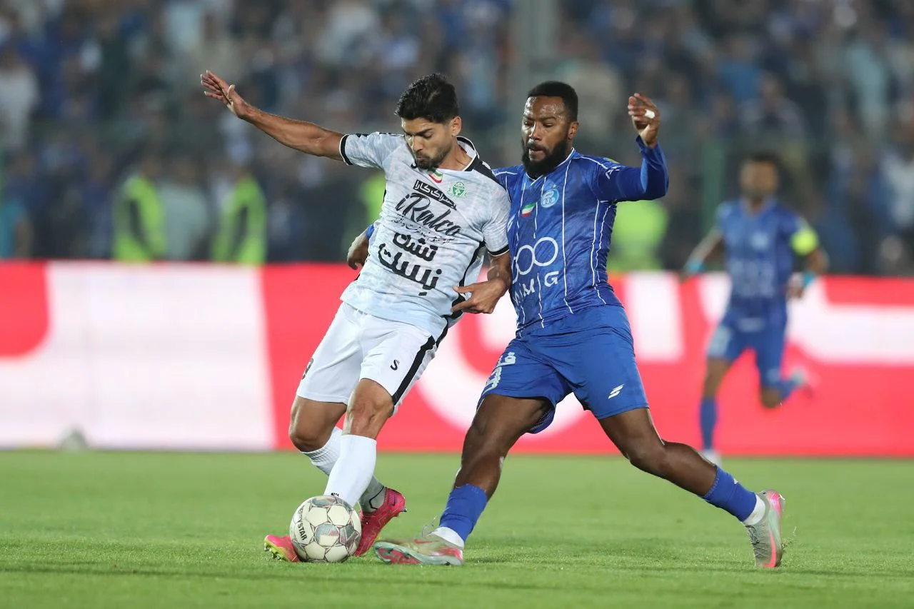 رسمی؛ مهاجم استقلال به النصر پیوست
