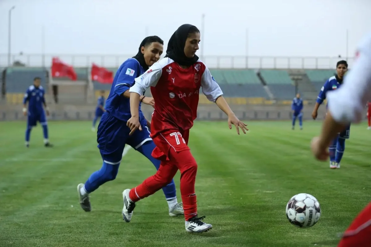 اولین دربی زنان استقلال و پرسپولیس با VAR برگزار میشود