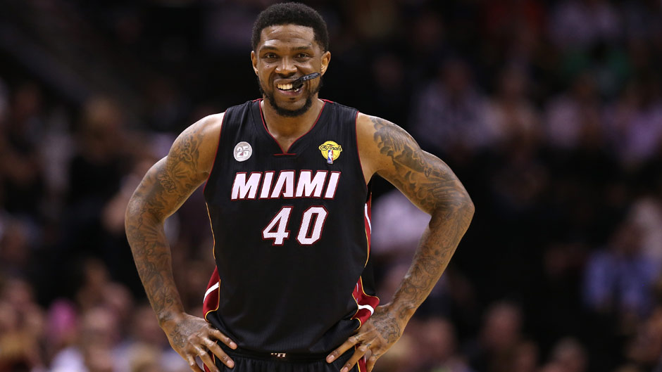 نقل و انتقالات NBA؛ میامی هیت قرار داد اودونیس هازلم تمدید کرد