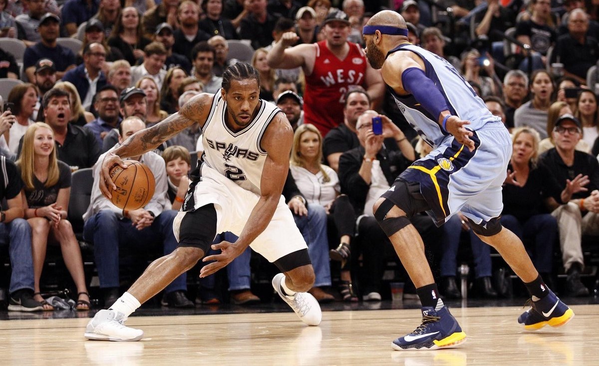 بسکتبال NBA - سن آنتونیو اسپرز - ممفیس گریزلیز