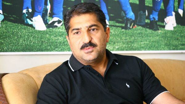 فلاحتزاده: کیروش اشتباه میکند