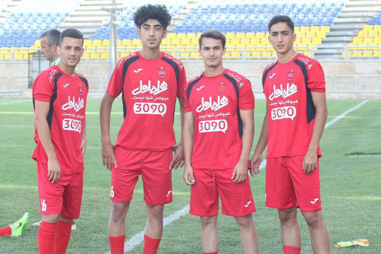 جوانانی که برانکو را مجاب کردند (عکس)