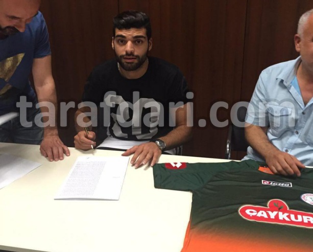 خبر تمدید طارمی با پرسپولیس در برخی رسانه های مشهور دروغ از آب درآمد!