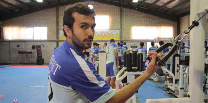 هافبک استقلال دربی را از دست داد