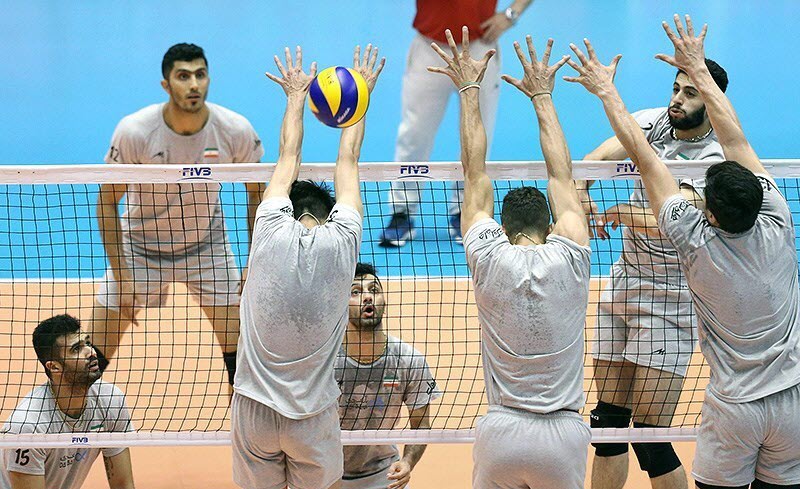 لیگ جهانی والیبال 2016؛ تمرین ملیپوشان والیبال ایران در سالن ۱۲ هزار نفری آزادی