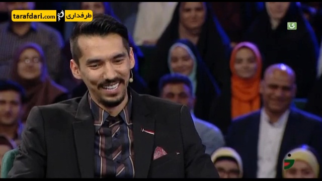 ویدیو؛ مکالمه تلفنی جناب خان با فرهاد قائمی و مجتبی میرزاجانپور در برنامه خندوانه