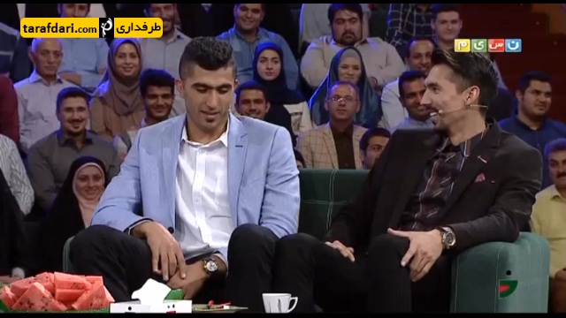 ویدیو؛ آوازخوانی فرهاد قائمی و مجتبی میرزاجانپور در برنامه خندوانه