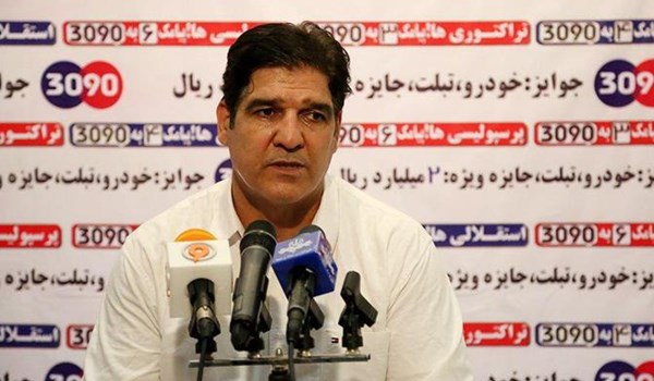 سرمربی پدیده-پدیده مشهد