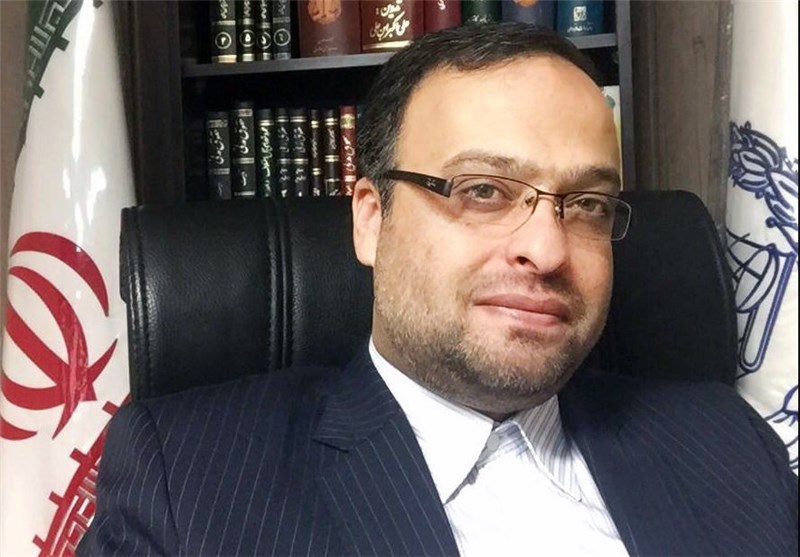 بزرگی: روشن این بار با مشت آهنین باشگاه استقلال روبهرو
