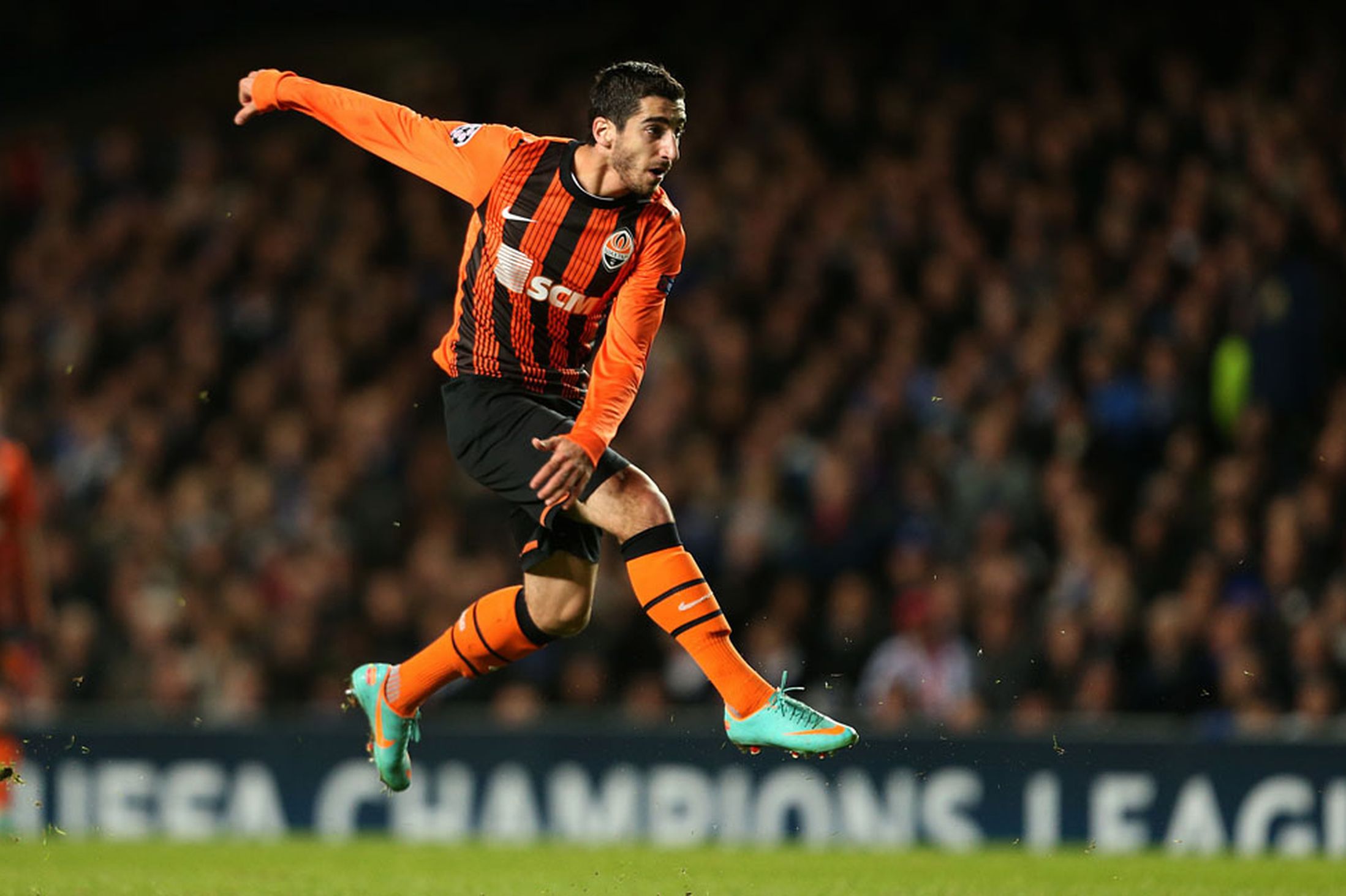 شاختار دونتسک- منچستریونایتد- Henrikh Mkhitaryan