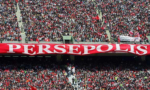 پیشکسوتان پرسپولیس به مصاف ستارگان سینما و موسیقی می روند