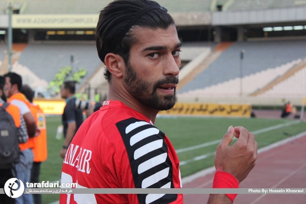 با ارسال نامهای به فدراسیون فوتبال؛ پرسپولیسیها خواستار برخورد با رضاییان شدند