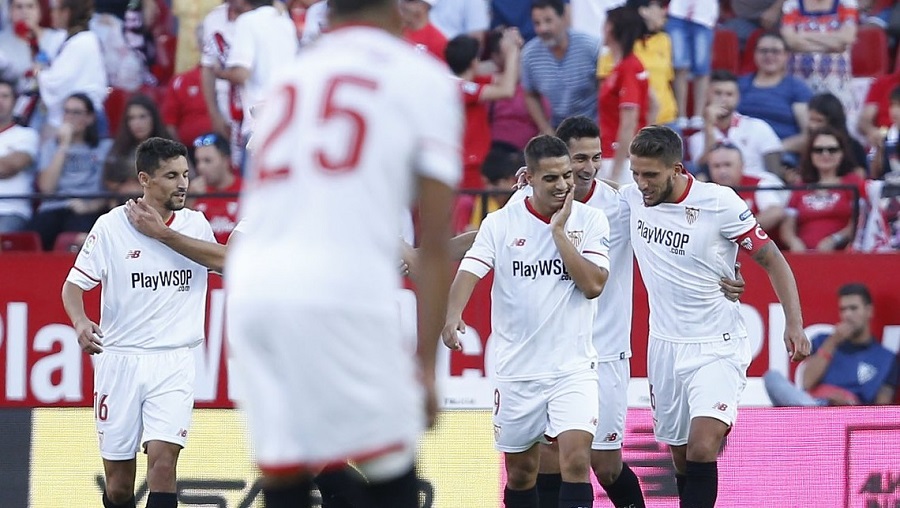 سویا 3-0 ایبار؛ صدرِ لالیگا موقتا برای سویا