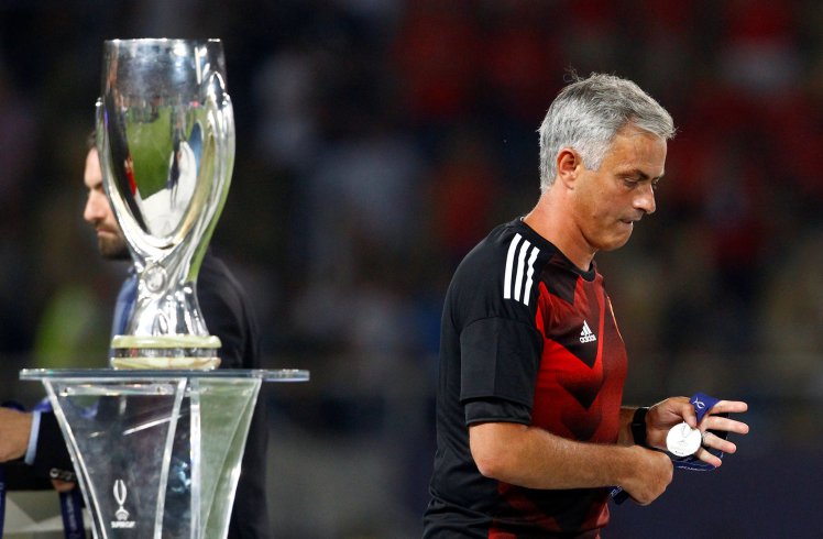 Jose Mourinho - منچستریونایتد - Manchester United - Red Devils - شیاطین سرخ - آقای خاص - The Special One - مو - Mou - سرمربی منچستریونایتد - سوپرکاپ اروپا