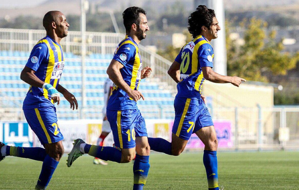 پیروزی گسترش فولاد مقابل نفت آبادان