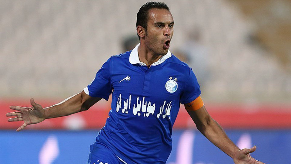 مصاحبه مهاجم سابق استقلال با برنامه 90