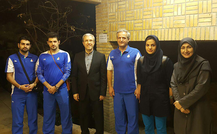 ملیپوشان تنیس روی میز به همراه پرچمدار کاروان ایران راهی ریو شدند