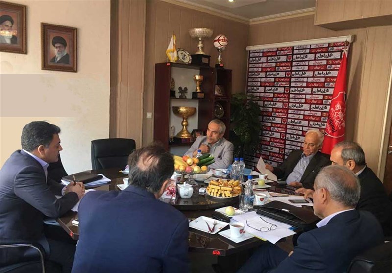 نشست هیئت مدیره پرسپولیس برای بررسی حذف سرخپوشان؛ جریمهای هم در کار است؟
