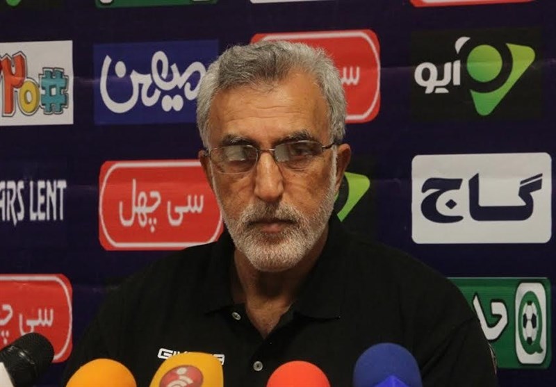 فرکی: تعطیلی مسابقات با حضور چند بازیکن لیگ در تیم ملی باب میلمان نیست؛ در قم خوب نتیجه نگرفتهام