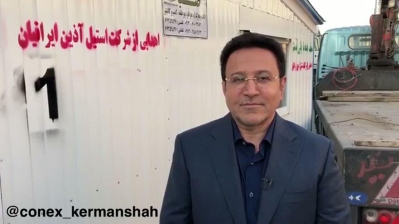 اهالی ورزش وهنرمندان همچنان درراس کمک به زلزله زدگان