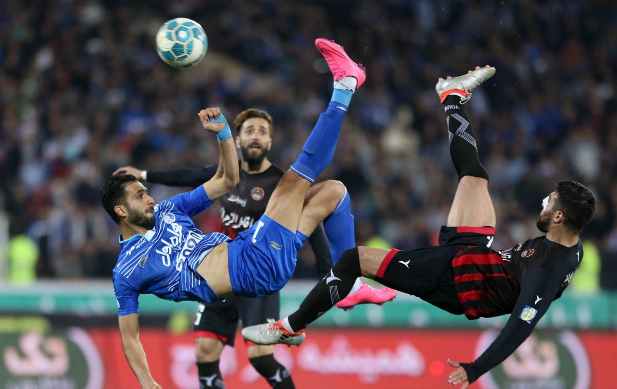 استقلال - لیگ برتر - سیاه جامگان - پرسپولیس - طارمی - فولاد - برگردان