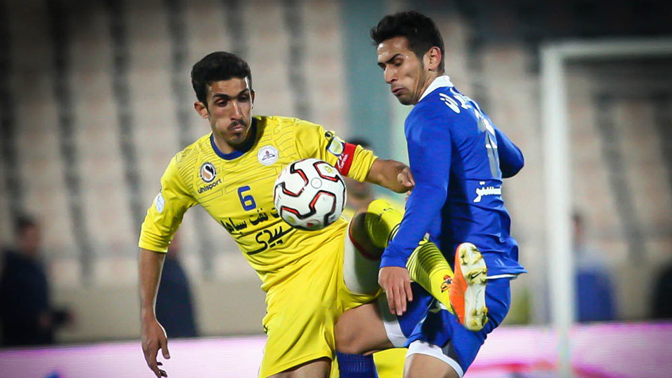عزتی: هر بازیکنی دوست دارد در پرسپولیس بازی کند