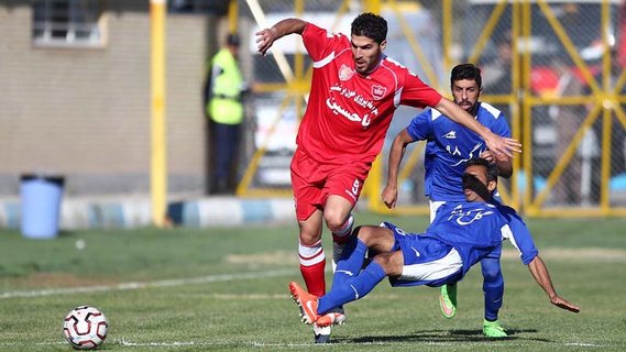 رسمی؛ مدافع پرسپولیس به پدیده خراسان پیوست