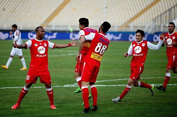 تراکتورسازی 1-0 پرسپولیس؛ تراکتور دریادل بود!
