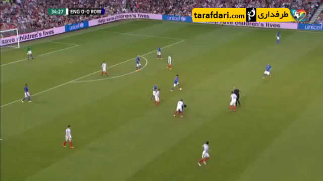 ویدیو؛ لایی زدن رونالدینیو به 2 بازیکن در بازی منتخب انگلیس و منتخب جهان