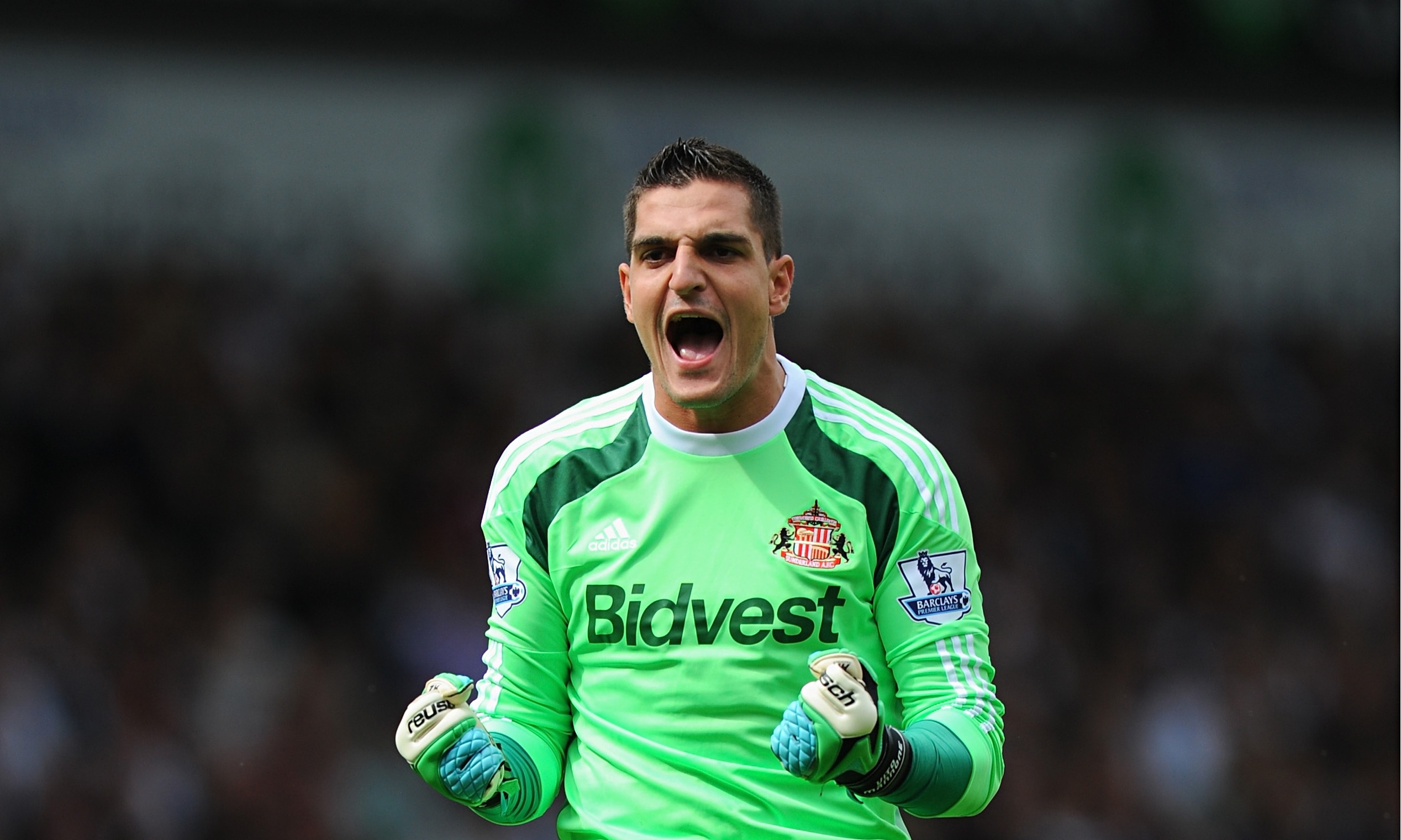 Vito Mannone - ساندرلند