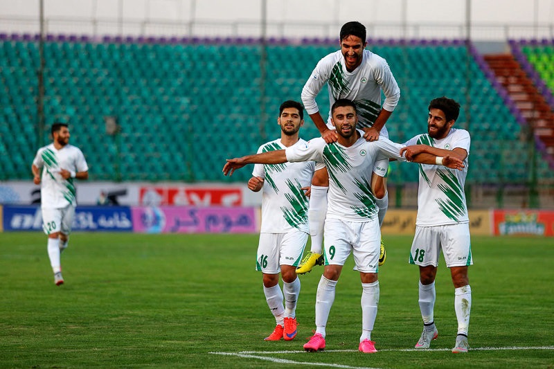 سیاه جامگان 0-1 ذوب آهن؛ شاگردان یحیی به یک قدمی صدر رسیدند
