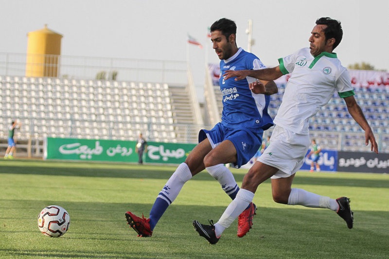 نیمه اول؛ ذوب آهن 0-0 گسترش فولاد