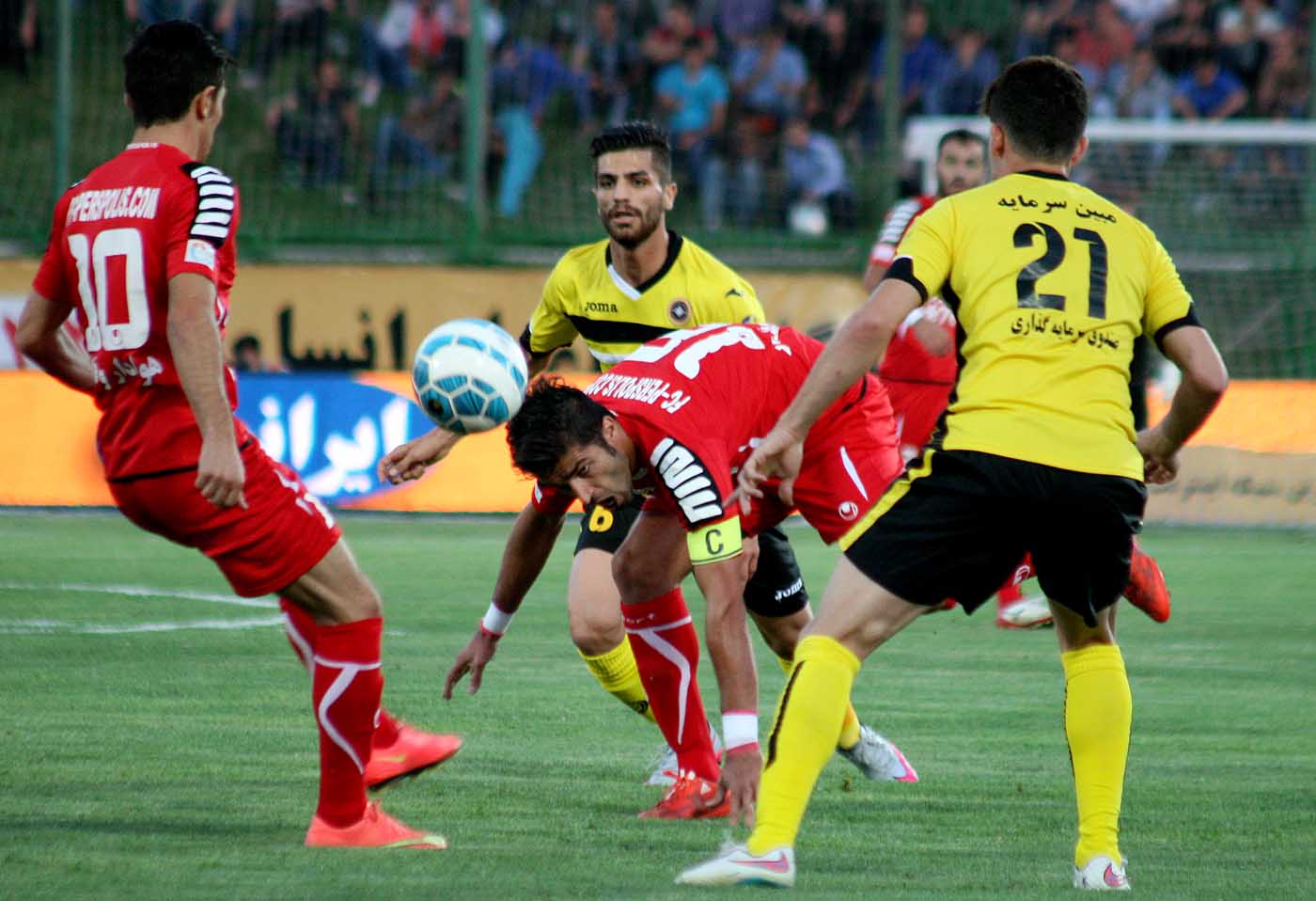 چند خبر از پرسپولیس؛ هافبک سرخ پوشان بازی با فولاد را هم از دست داد