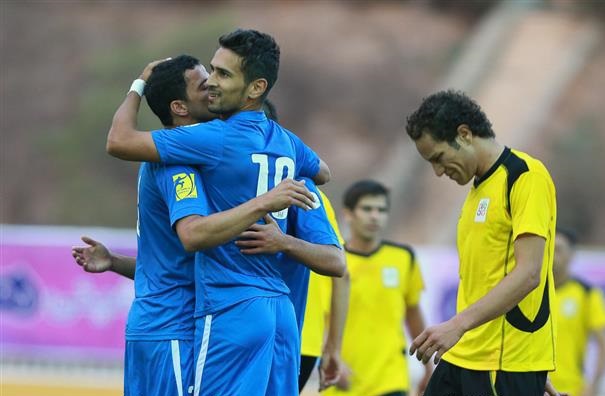 استقلال 5-0 شهرداری سمنان؛ جشنواره گل آبی ها در ورزشگاه تختی