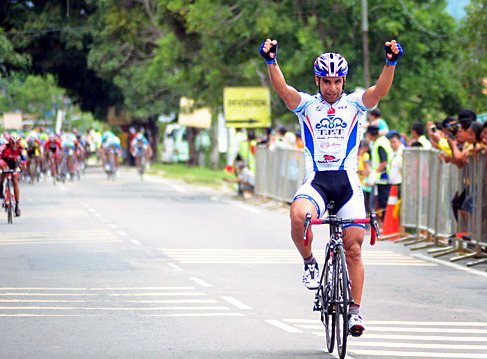 واکنش سهرابی به عدم حضورش در المپیک ریو: فدراسیون دوچرخه سواری همه را سرکار گذاشت