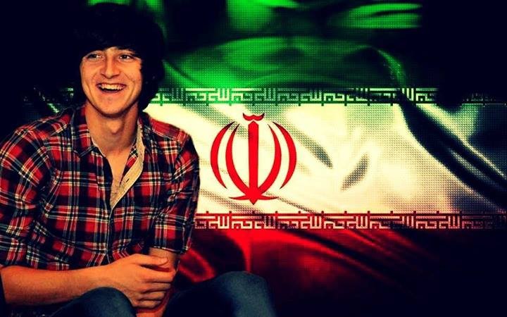 واکنش سردار آزمون به پیشنهاد لیورپول؛ بازی در کنار سوارز فوقالعاده است