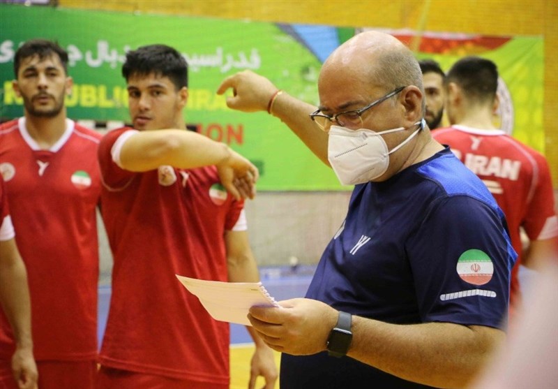 سرمربی تیم ملی هندبال ایران: تیمی در سطح جهانی هستیم